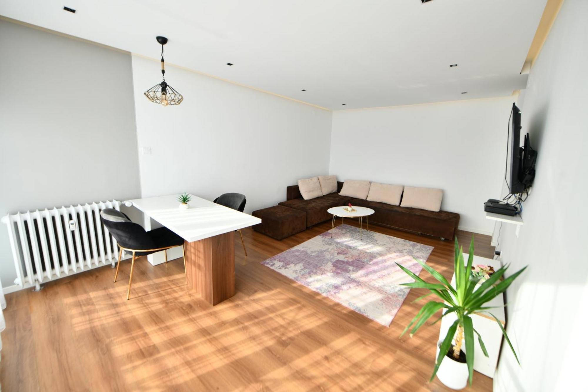 Msm-2 Apartment Пристина Екстериор снимка
